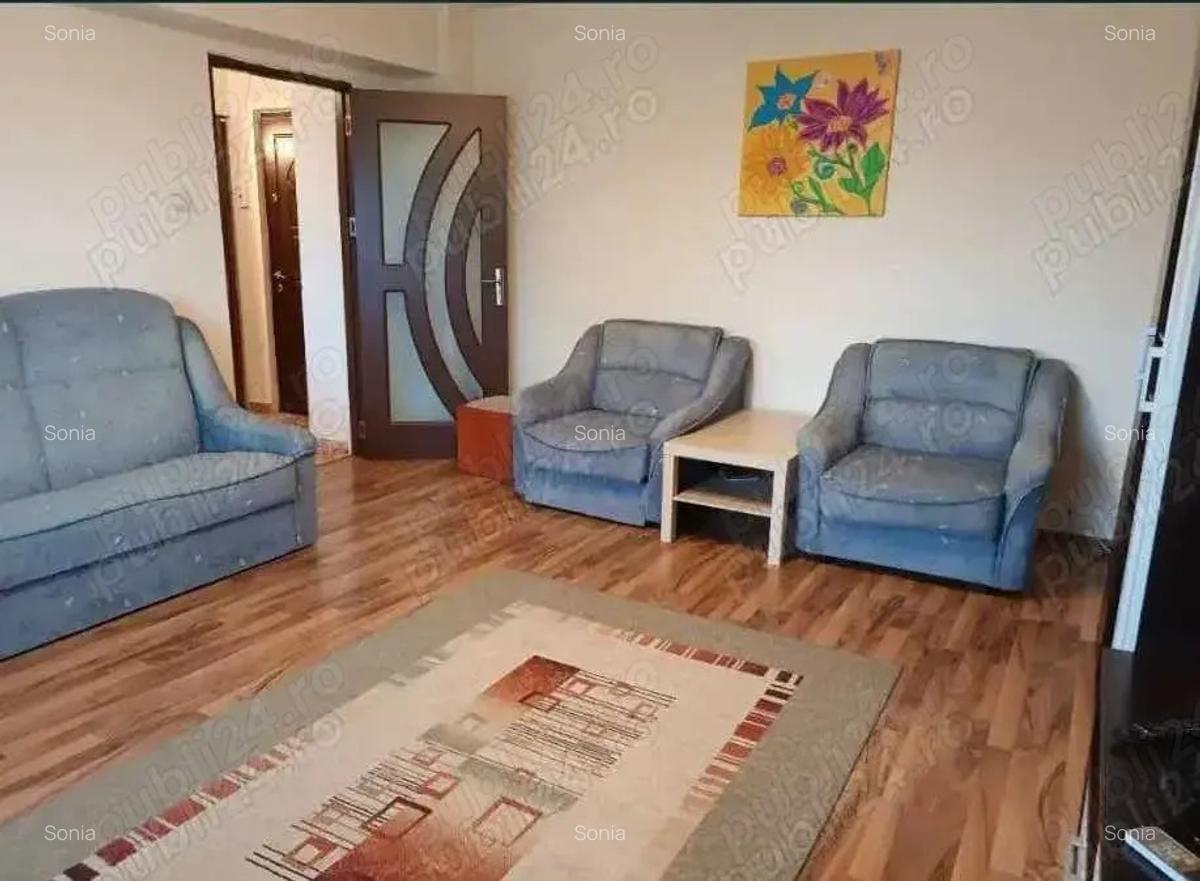 Inchiriez garsoniera decomandata - Democratiei - Mega Image - central - 2