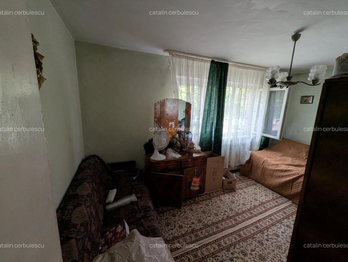 Apartament 3 camere, semidecomandat, zona restaurant Dacia - 2