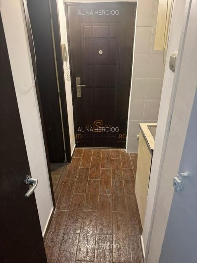 Garsoniera aproape de metrou Eroii Revolutiei, Tineretului.Comision 0% - 6