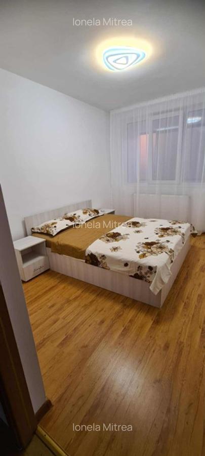 – apartament spațios cu 4 camere la etajul 4/4, 75 m², zona Far - 7