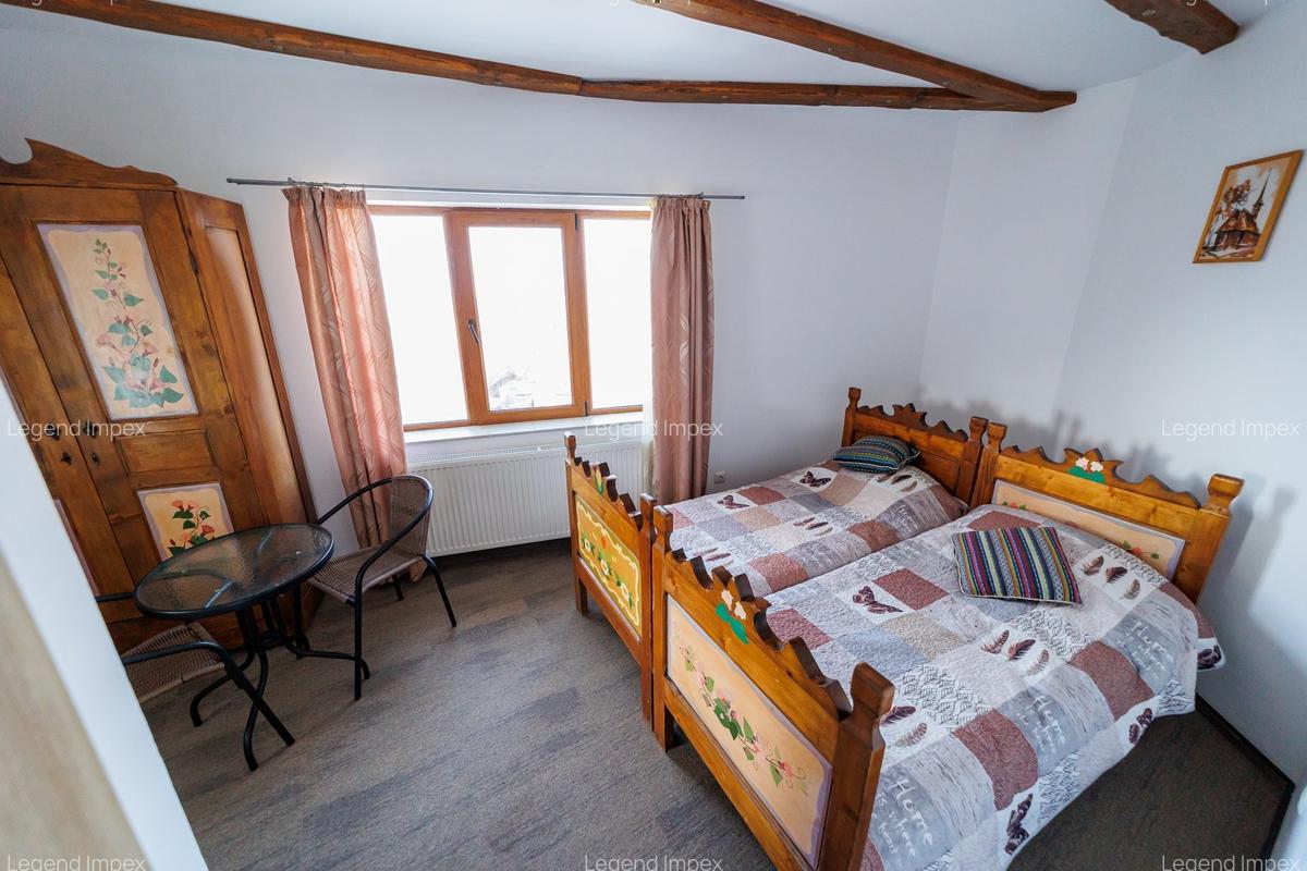Casă cu 6 camere în Turcheș - 6