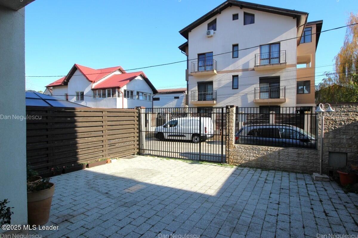 Popesti-Leordeni, Sf. Agnes, vila 2010, p+1+m, 216 mp, curte 138 mp! - 10