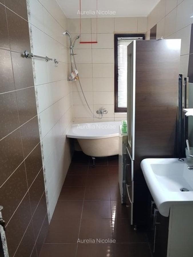 APARATORI PATRIEI OLTENITEI strada Anton Bacalbasa - 1