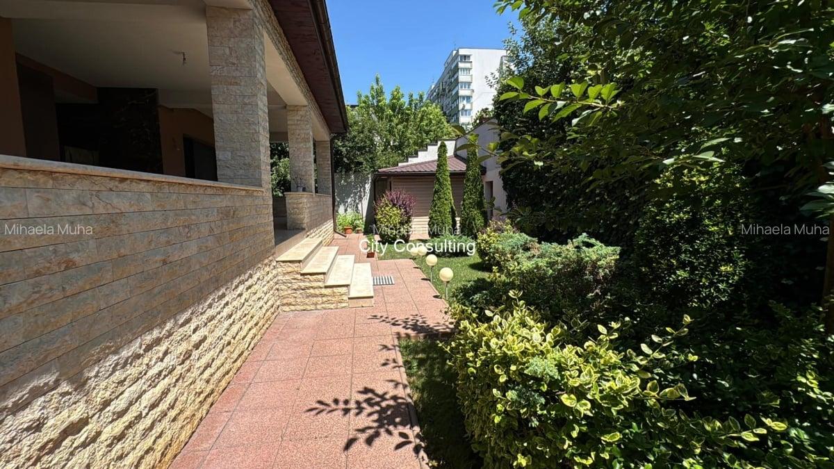 Vanzare vila superba Bucurestii Noi Parc Bazilescu - 2