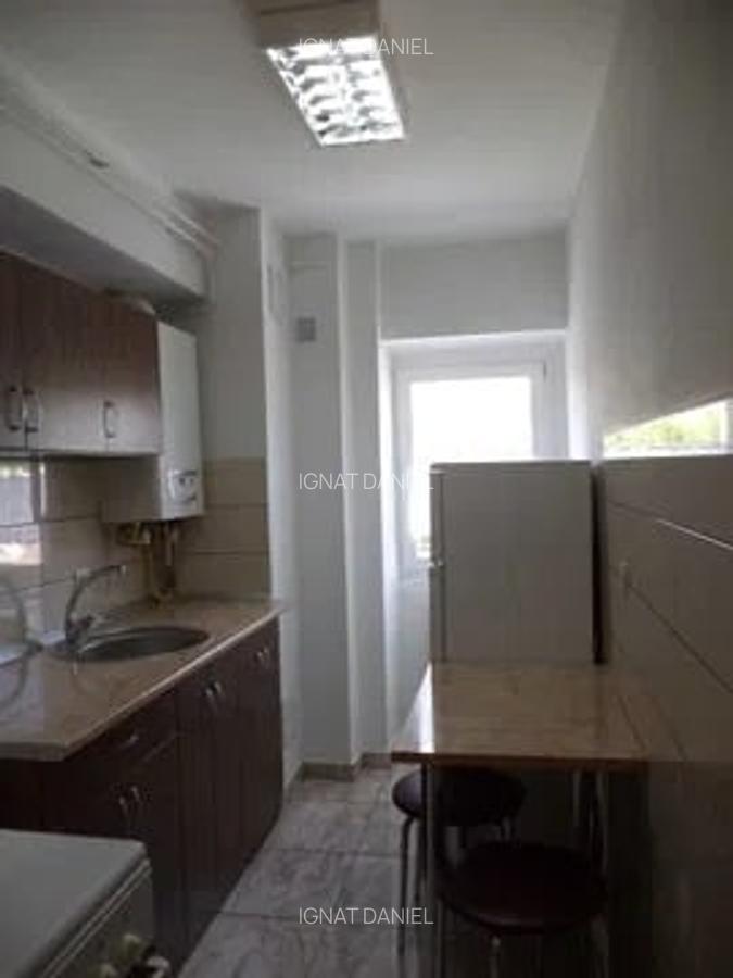 Apartament cu 1 camera, decomandat, zona Gara-Arcu - 3