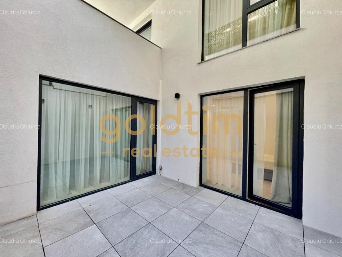 DUPLEX/ZONA REFERINTA/ LOC PARCARE - 43