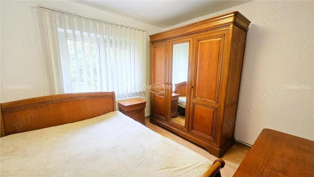 Parter - Apartament decomandat cu 3 camere | Micro 16, Liceul Nr. 7 - 2