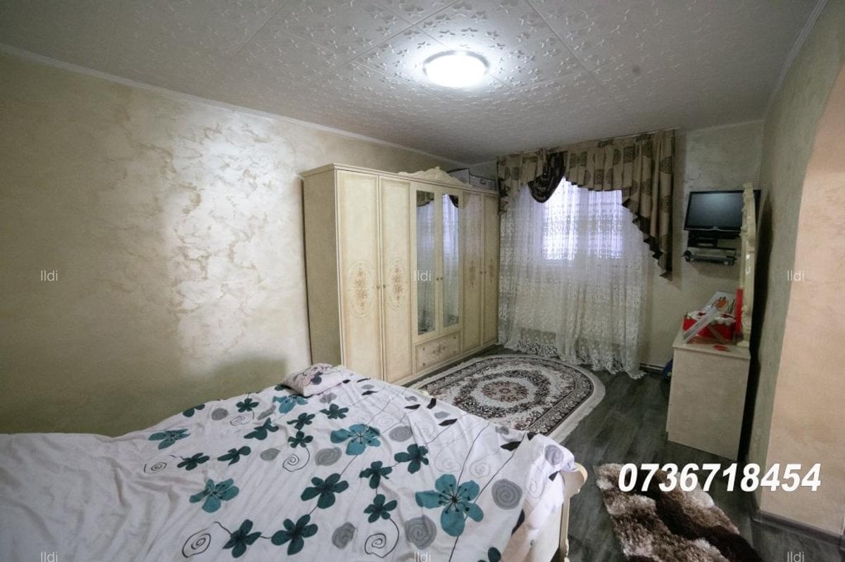 Casă cu 8 camere în Noua - 7