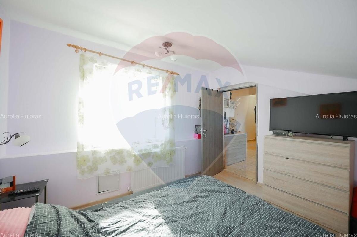 Apartament cu 3 camere decomandat, mobilat în Rogerius - 11