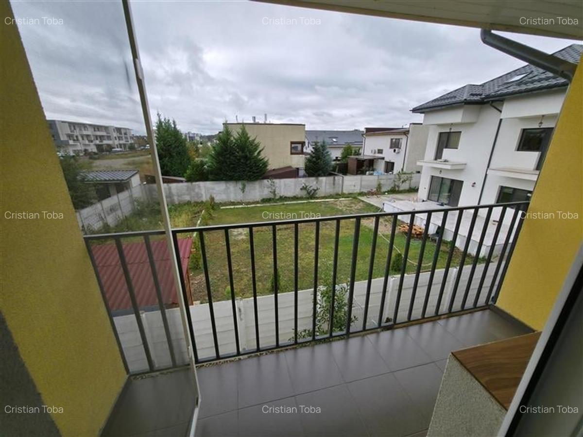 Casa moderna - Tunari - 4 camere - 2 bai - 120mp - 150mp teren - 12
