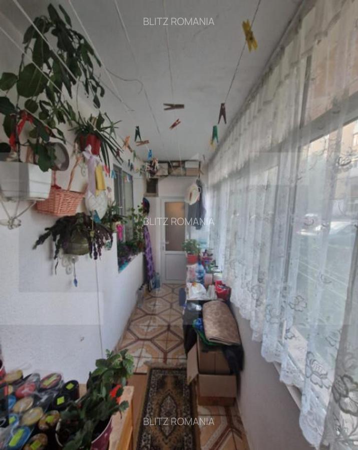 Aparatament de trei camere, decomandat, 56mp , zona Plevna, - 8