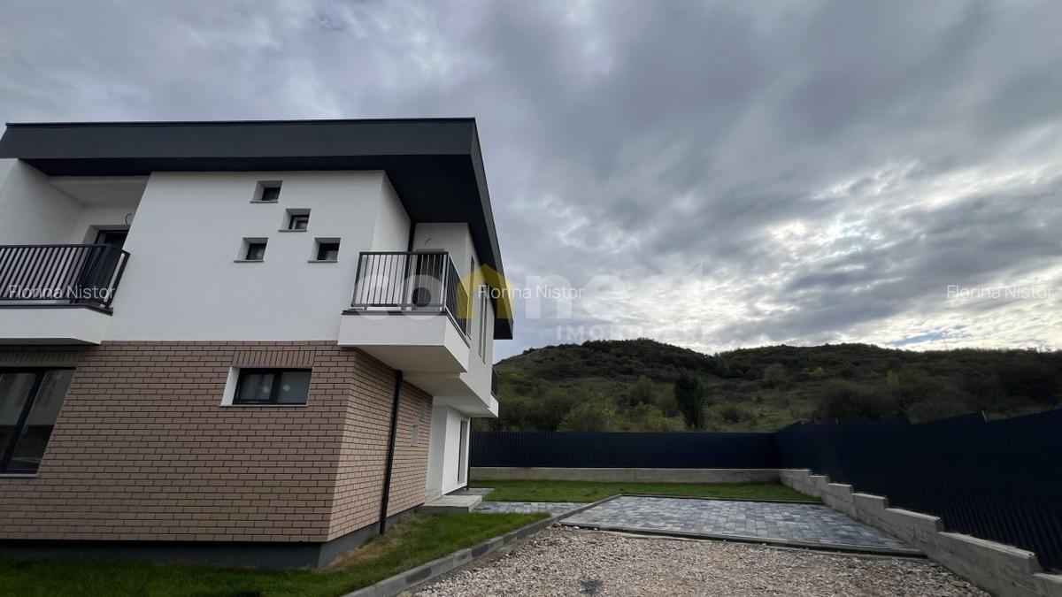 Casa de vanzare | SU 117 mp | gradina, 2 parcari | Floresti, zona Terra - 11