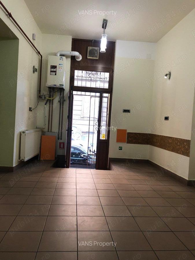 De vanzare spa?iu comercial - Arad, zona ultracentrala - 2
