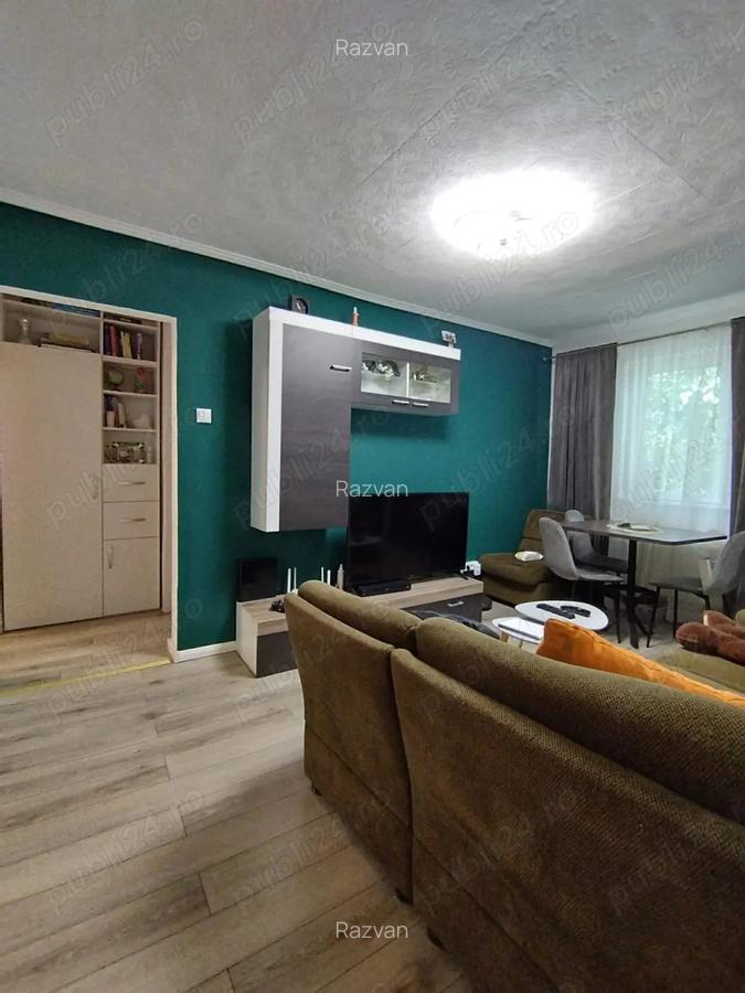 Apartament 3 camere (2 dormitoare, sufragerie, baie si bucatarie) - 4