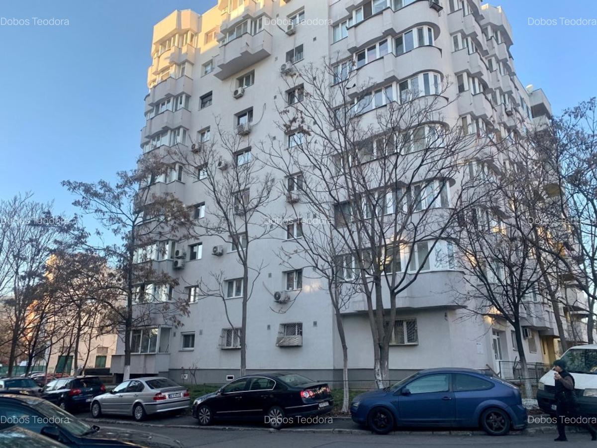 Ap. 2 camere - Vitan Mall, 60 mp utili, mobilat, str. Vlaicu-Voda - 9