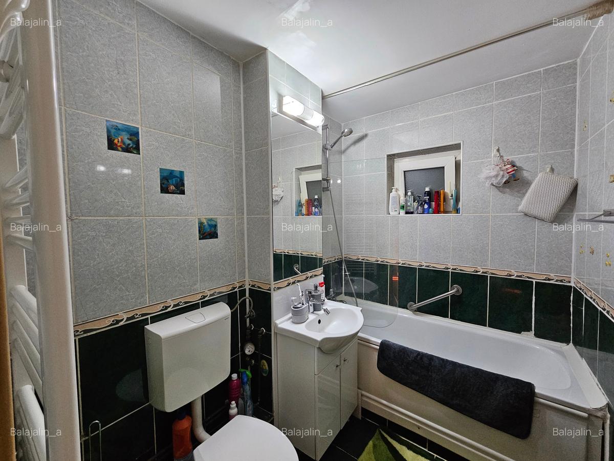 Apartament 4 camere, 2 băi, 2 balcoane, et. 2/4, Timișoara, Calea Torontalului - 5