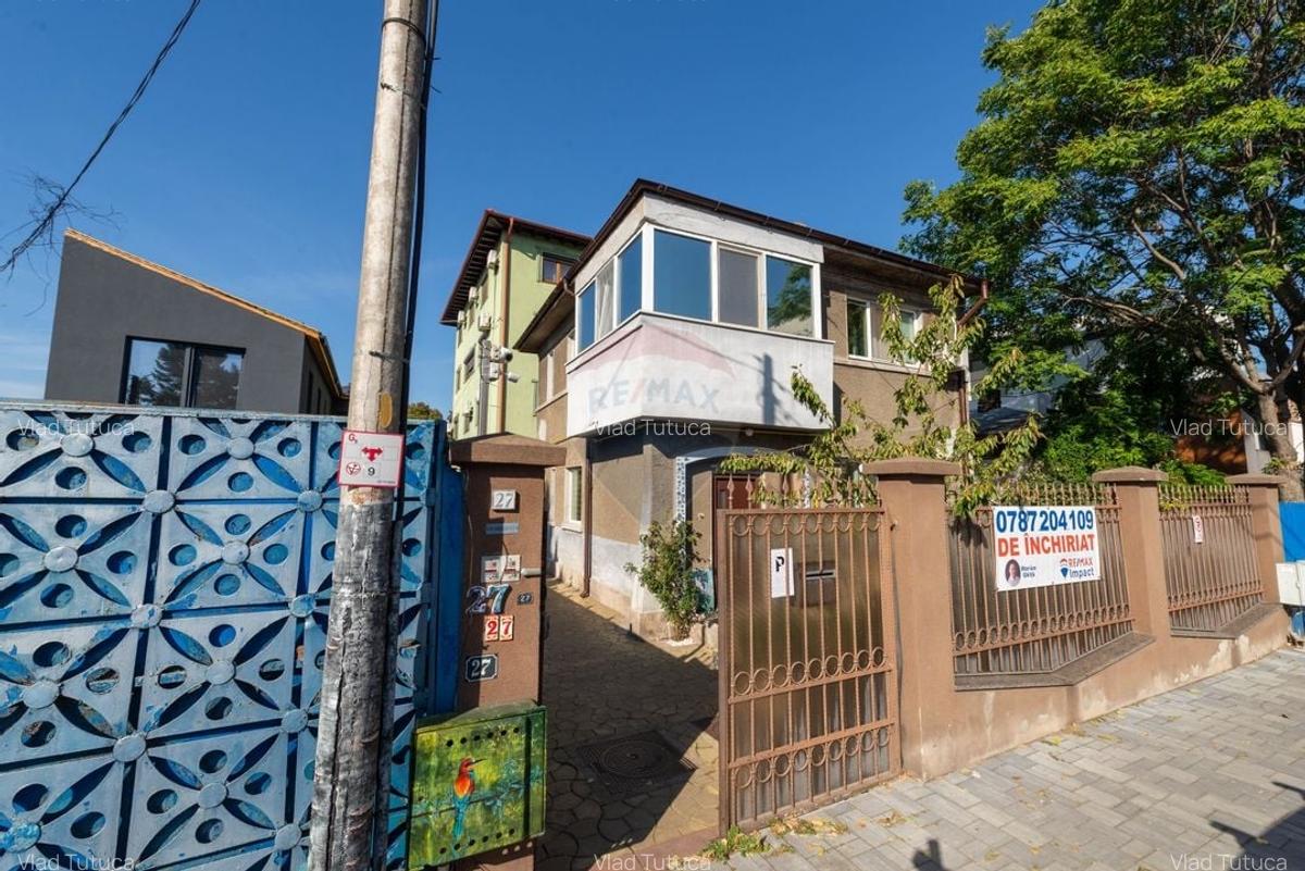 Casa / Vila cu 3 camere de inchiriat strada Pargarilor Stefan cel Mare - 27