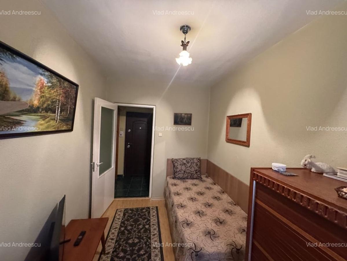 Apartament cu 3 camere central - 5