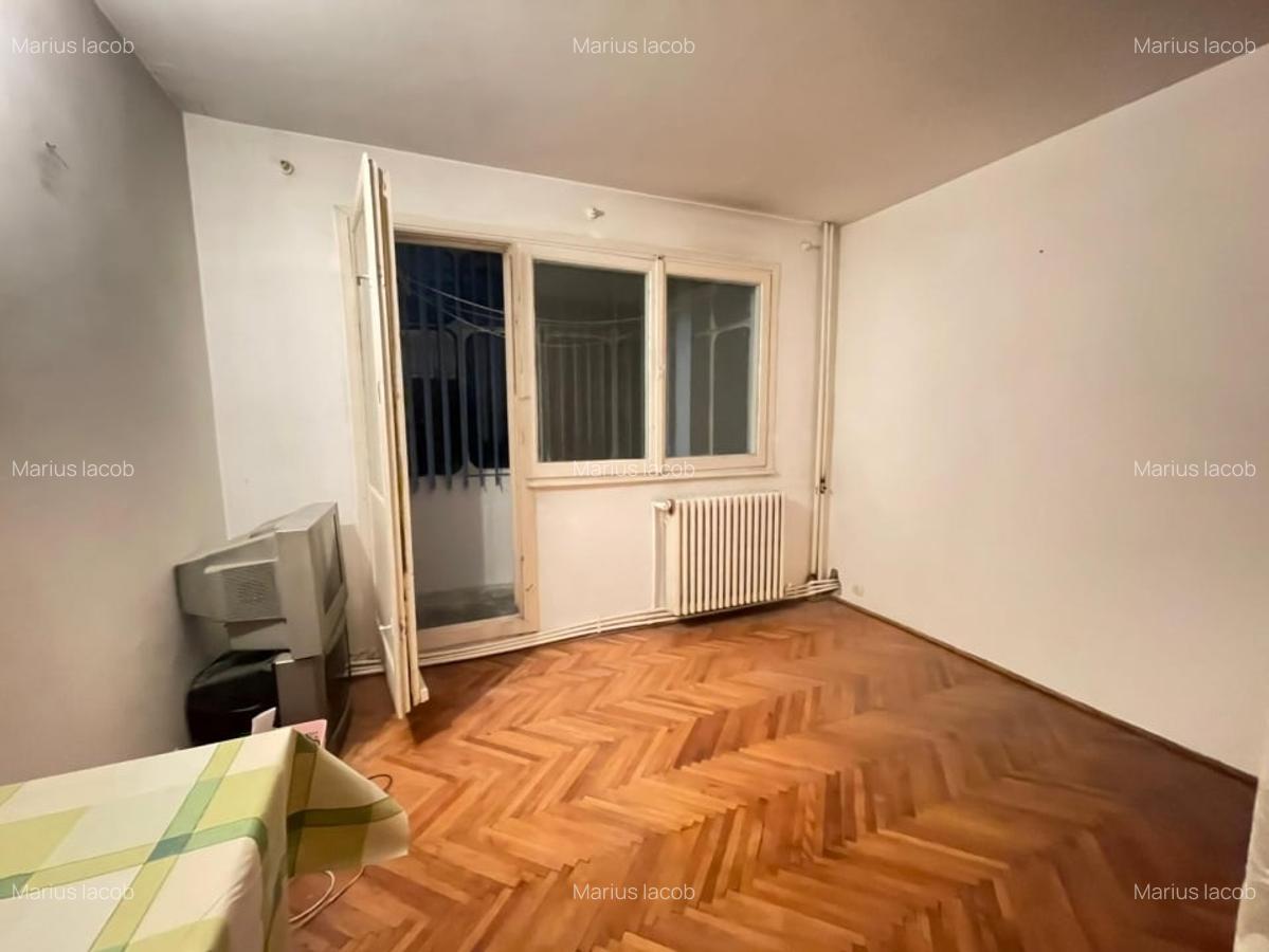 Apartament 3 camere-70mp-Podu ros-Palas Mall-etaj 2 - 5 Apartament 3 camere-70mp-Podu ros-Palas Mall-etaj 2 - 5