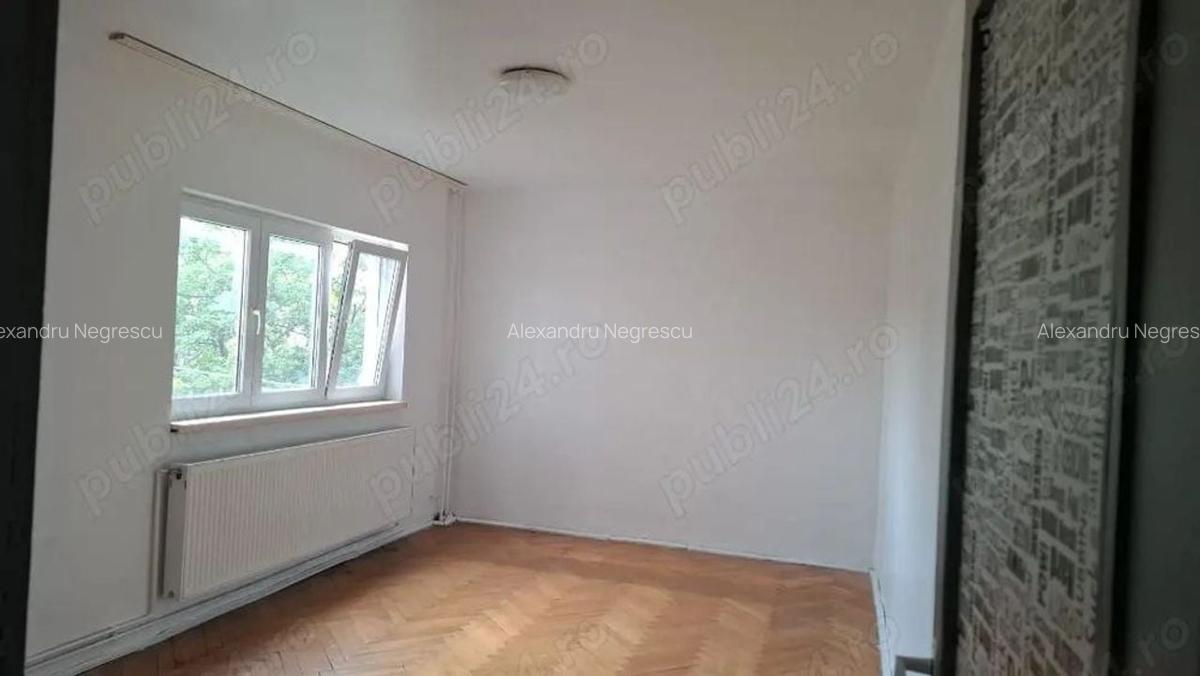 Lipovei | 2 camere | Decomandat | Centrala proprie | Boxa - 2
