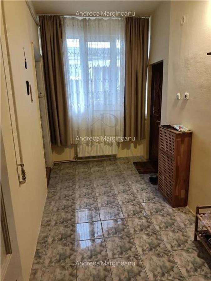 CENTRAL - SINAIA - 2 Camere - Parter - Centrala proprie - 9