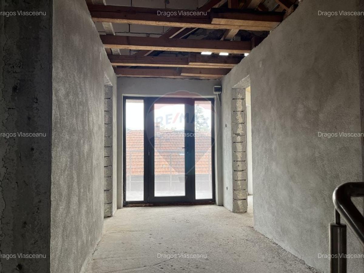 Casa de vanzare in Campulung la pret de apartament. - 24