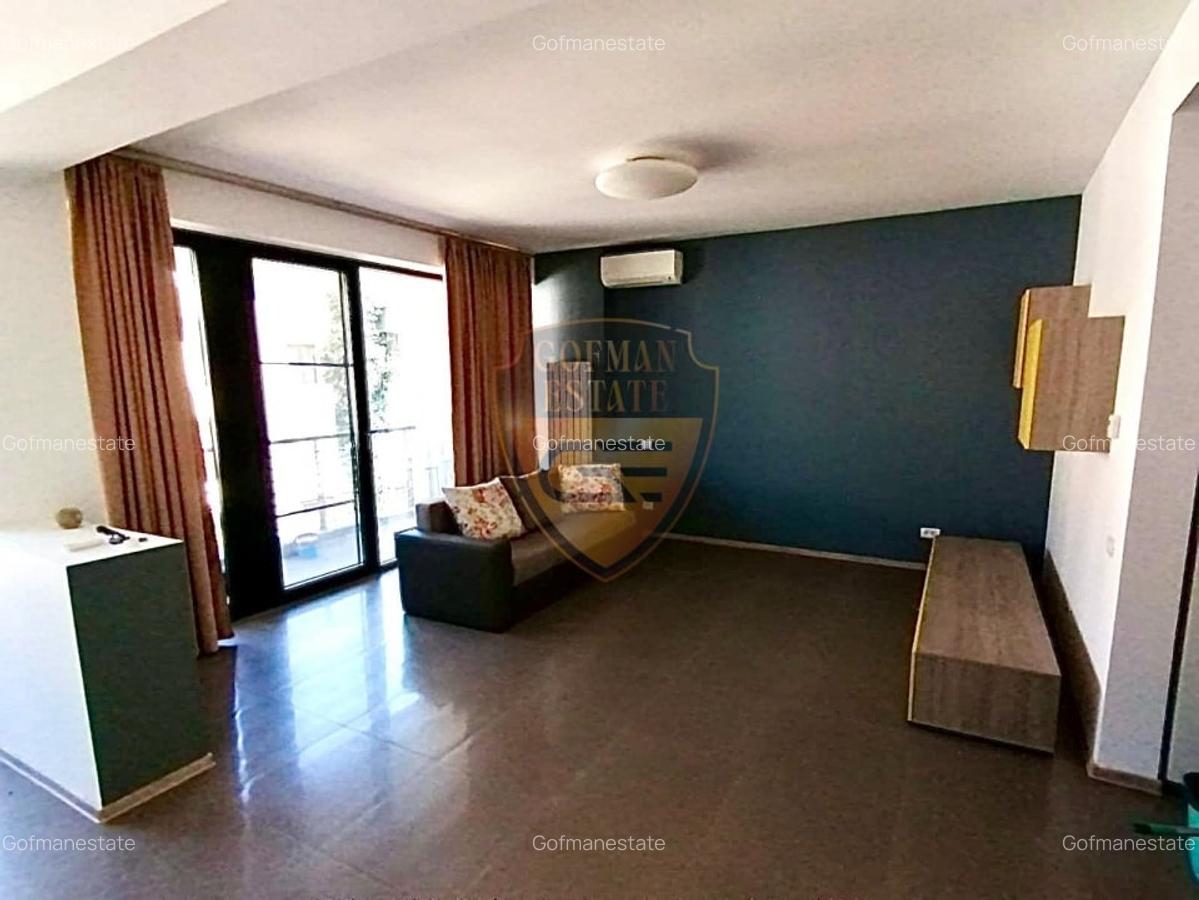 Apt 3 cam, Centrul Vechi, , centrala gaze, balcon, 120 mp - 1