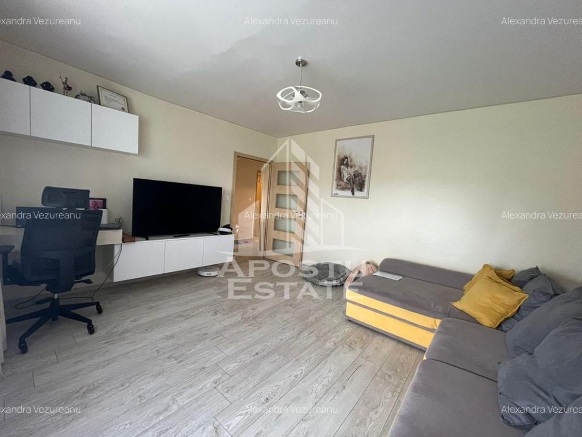 Apartament 3 camere, decomandat , 2 ba?i, complet mobilat s?i utilat - 2