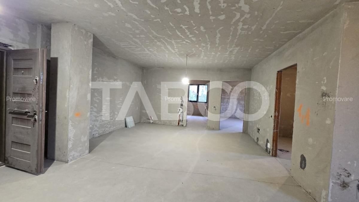 Trei apartamente de vanzare 86 mp 70 mp 60 mp pret foarte bun - 2