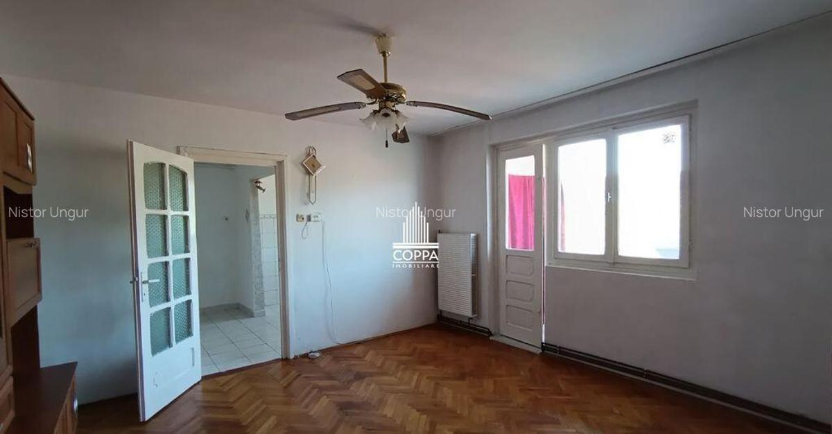 Apartament de vanzare - 2 camere - Vasile Lucaciu - 8