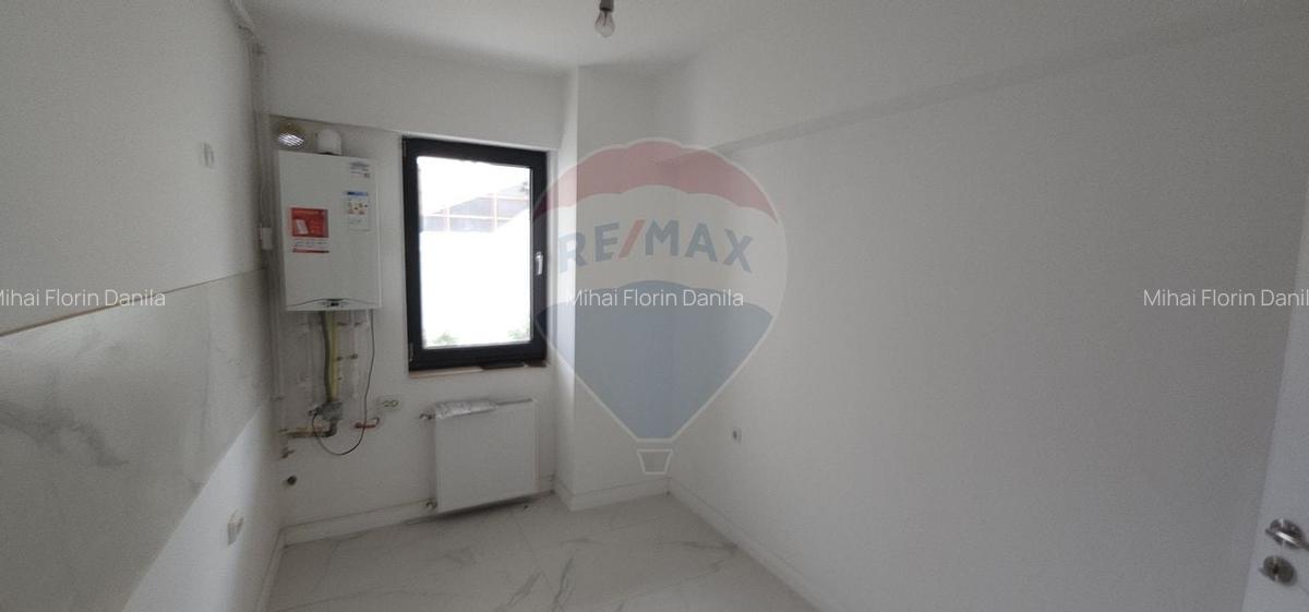 Apartament cu 3 camere de vanzare in zona Andronache - 7