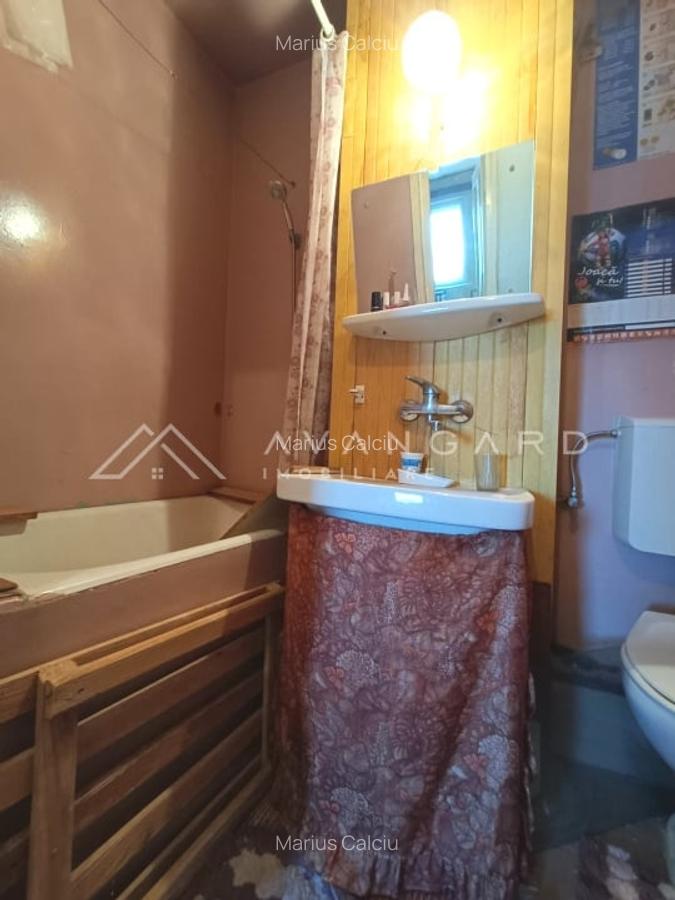 | Apartament 2 camere | 42 mp | Zona Manastur - Mehedinti | - 9