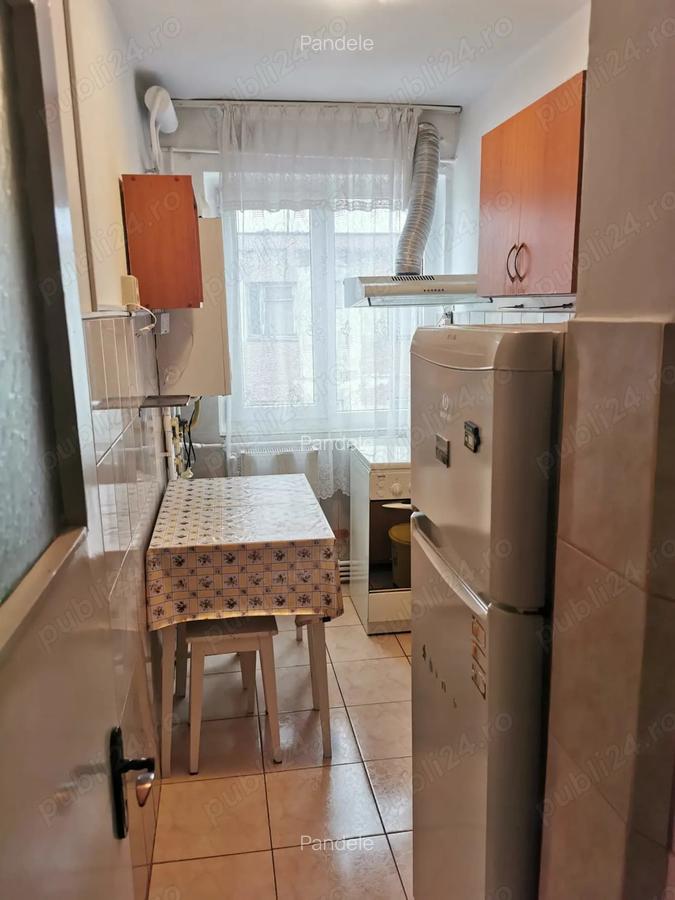 Vand ap 2 camere (direct proprietar) - 3 Vand ap 2 camere (direct proprietar) - 3