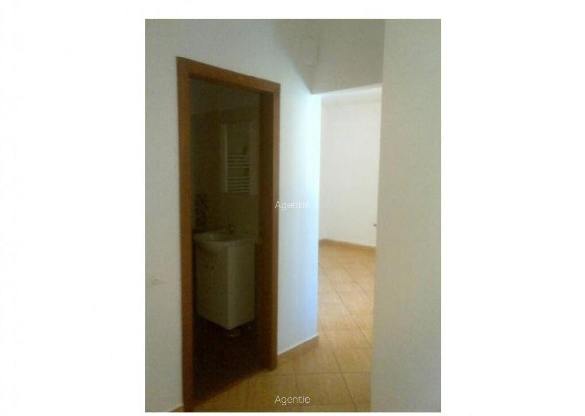 VILA 4 camere Zona Mosilor Eminescu Foisorul de Foc - 2
