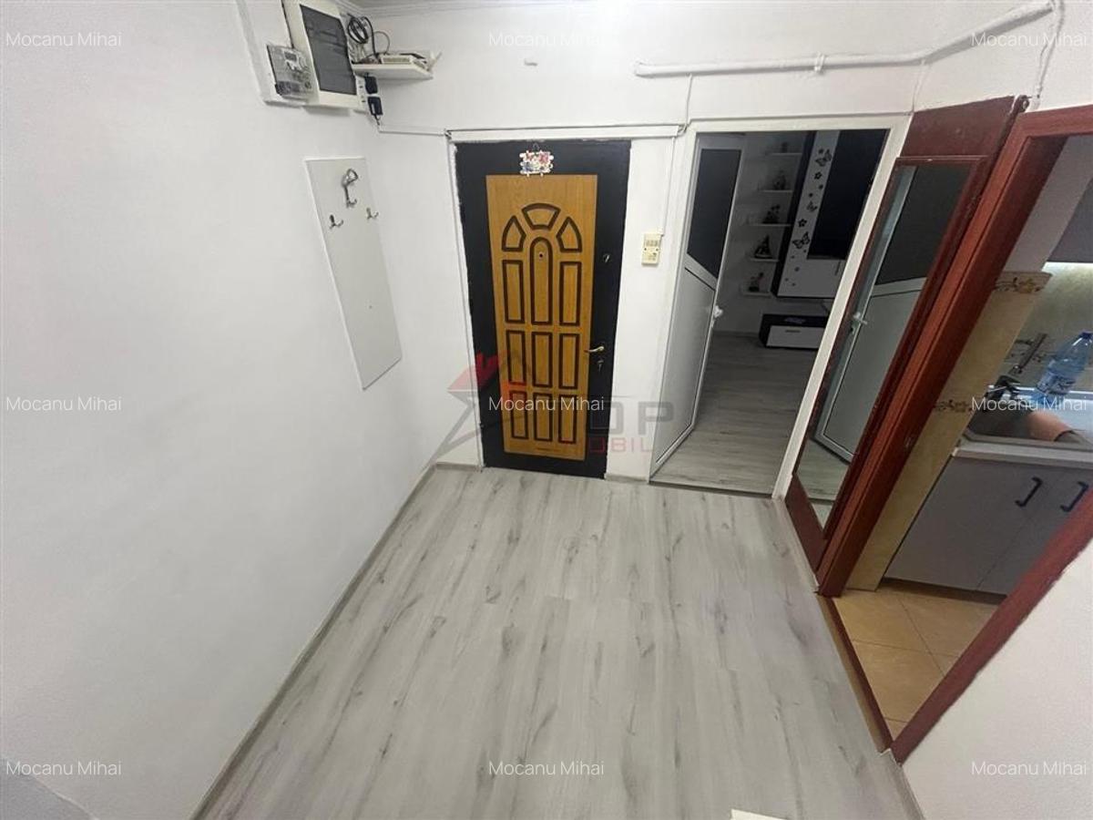 Inchiriere  Apartament cu 2 camere decomandat Mircea cel Batran cu Loc de Parcar - 8