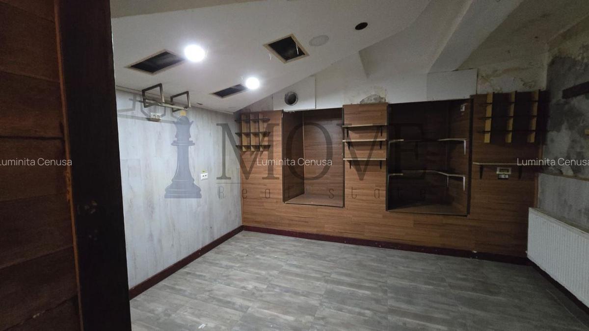 Casa Parter + Demisol în Piata Romana - 51
