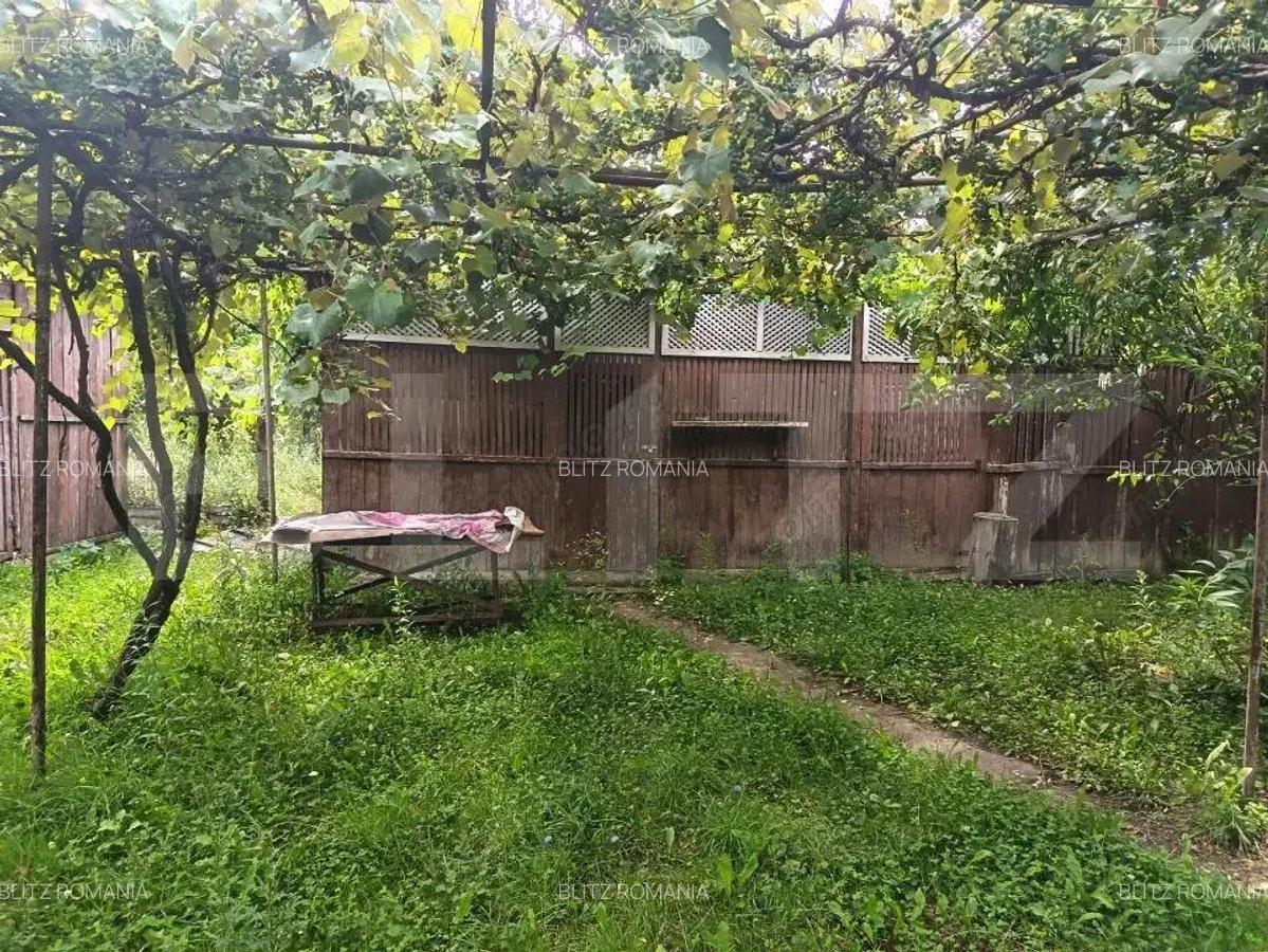 Casa de vanzare in zona linistita - 7