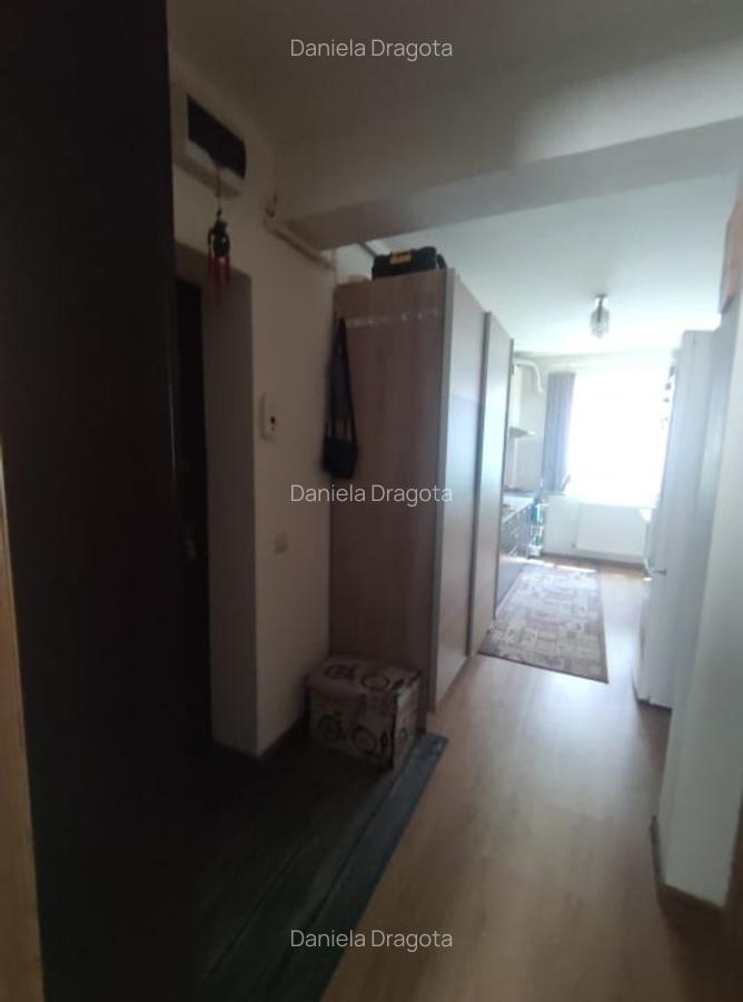 Apartament 2 camere decomandate zona Coresi - 9