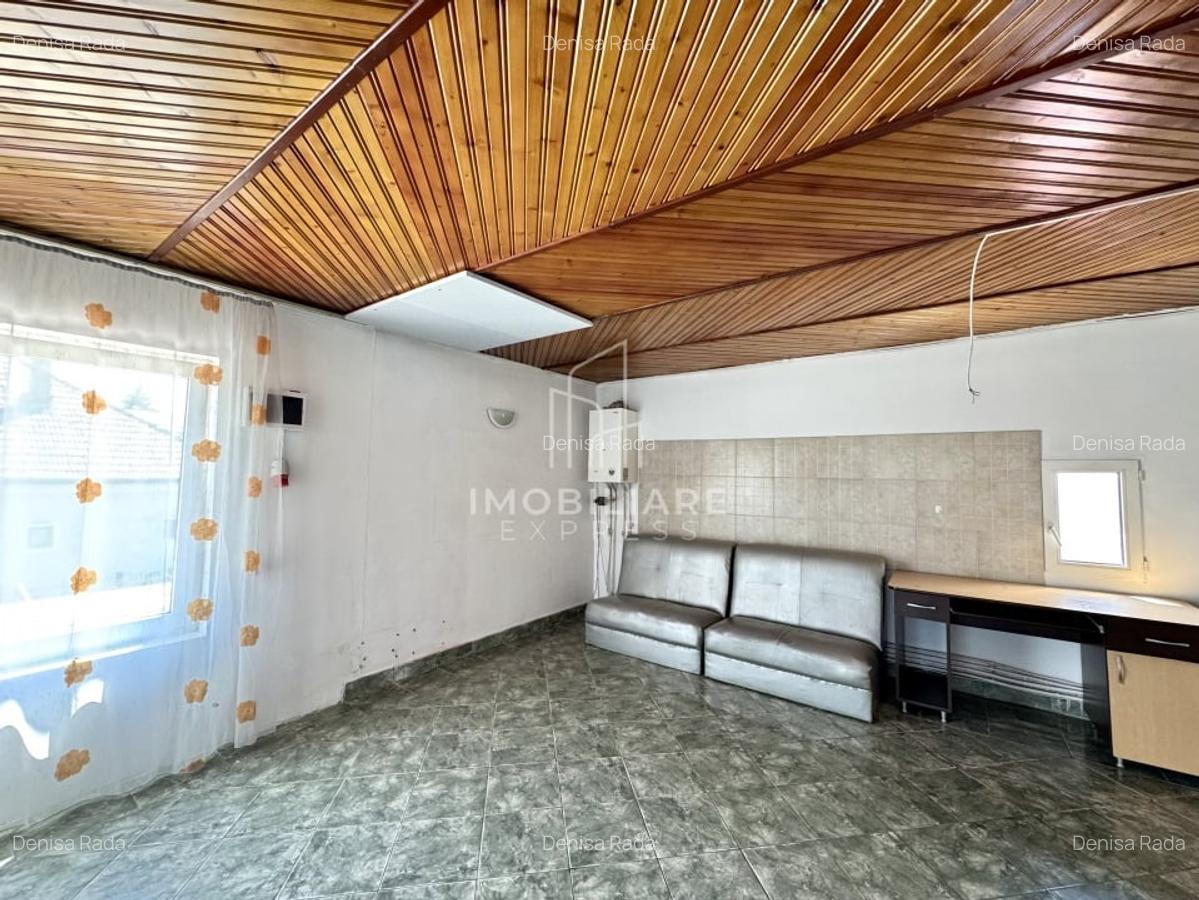 Spatiu comercial -cu terasa  -  Gheorgheni - stradal - 13