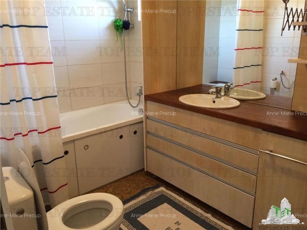 Vila de închiriat în Corbeanca--Tamasi  zona rezidentiala în apr - 18
