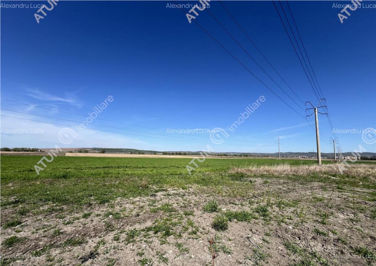 Teren intravilan in Sibiu 3300 mp situat in zona Calea Suri - 3