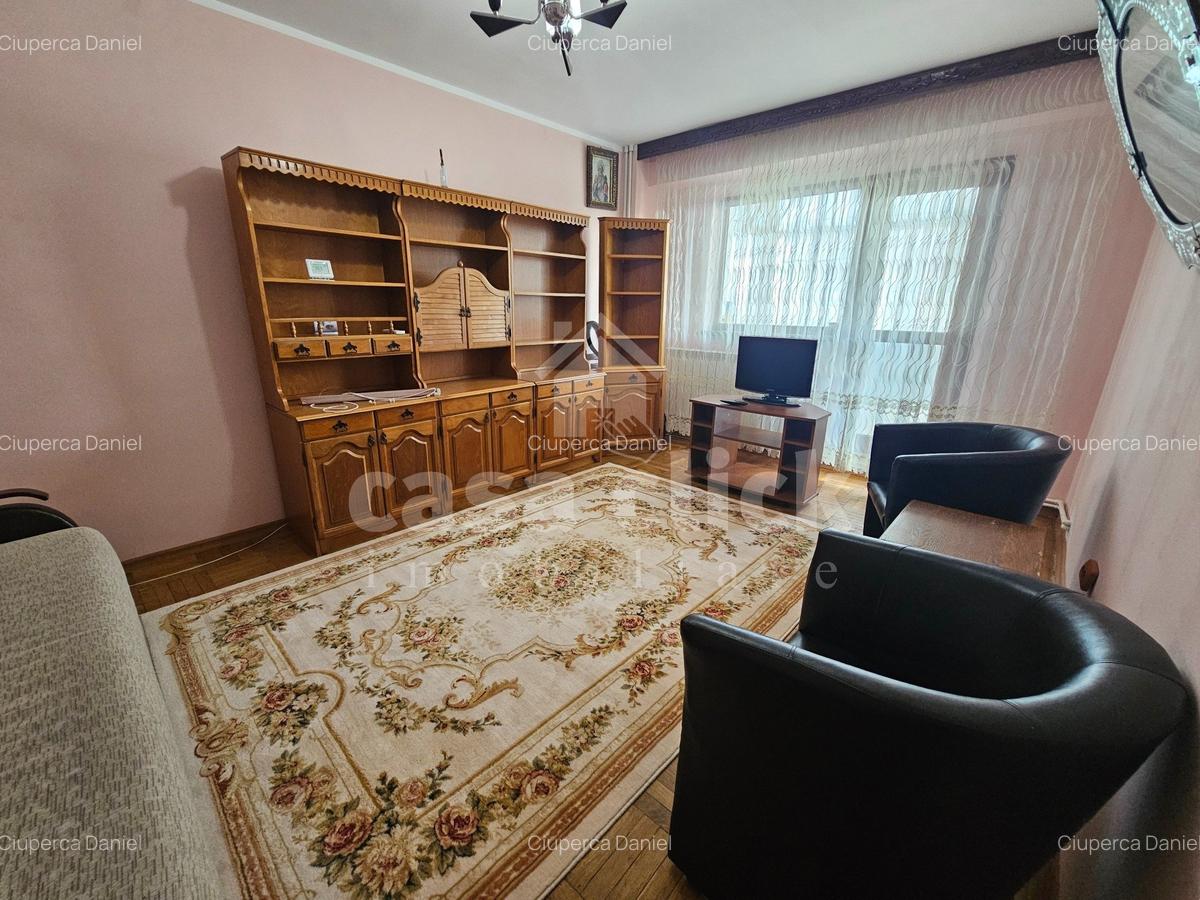 Închiriere apartament 2 camere, Mazepa 2, vedere la Dunare - 1