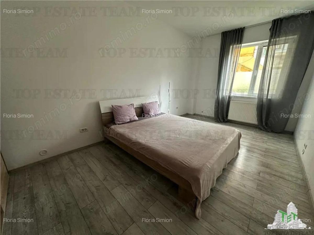 Apartament 3 camere de vanzare in zona Doi Cocosi - 4