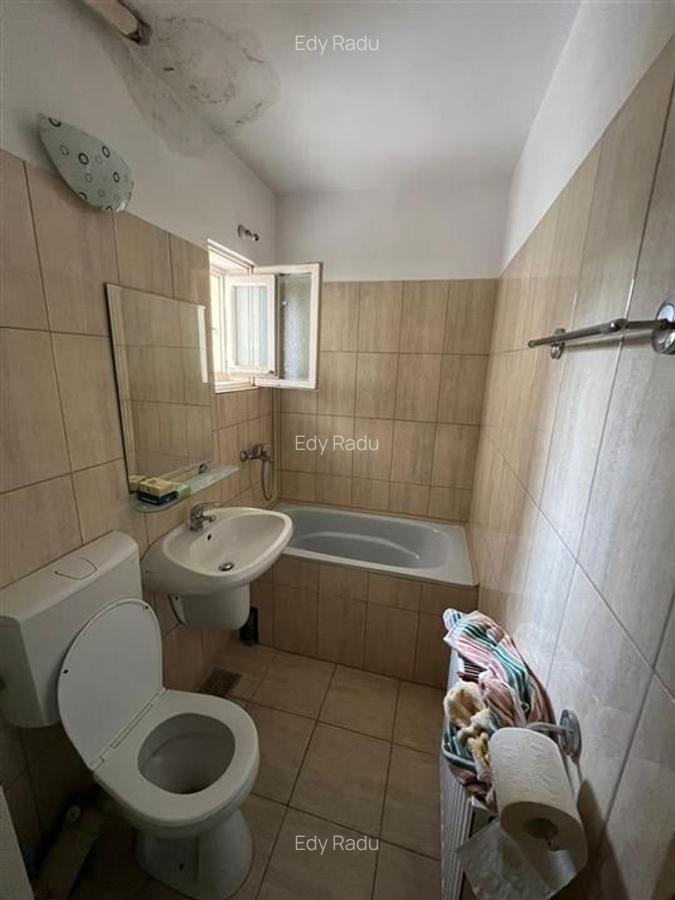 Apartament 4 camere, etaj 1/4, zona Mausoleul Eroilor - Sud - 9