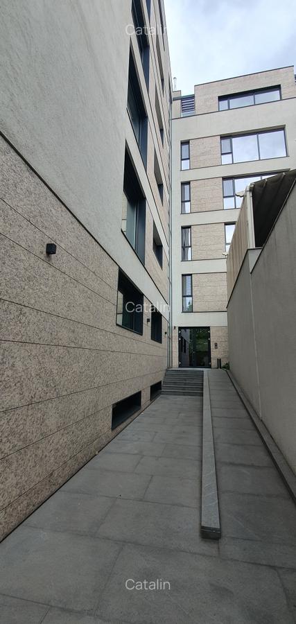 Apartament cu 3 camere decomandat, mobilat în Primăverii - 18