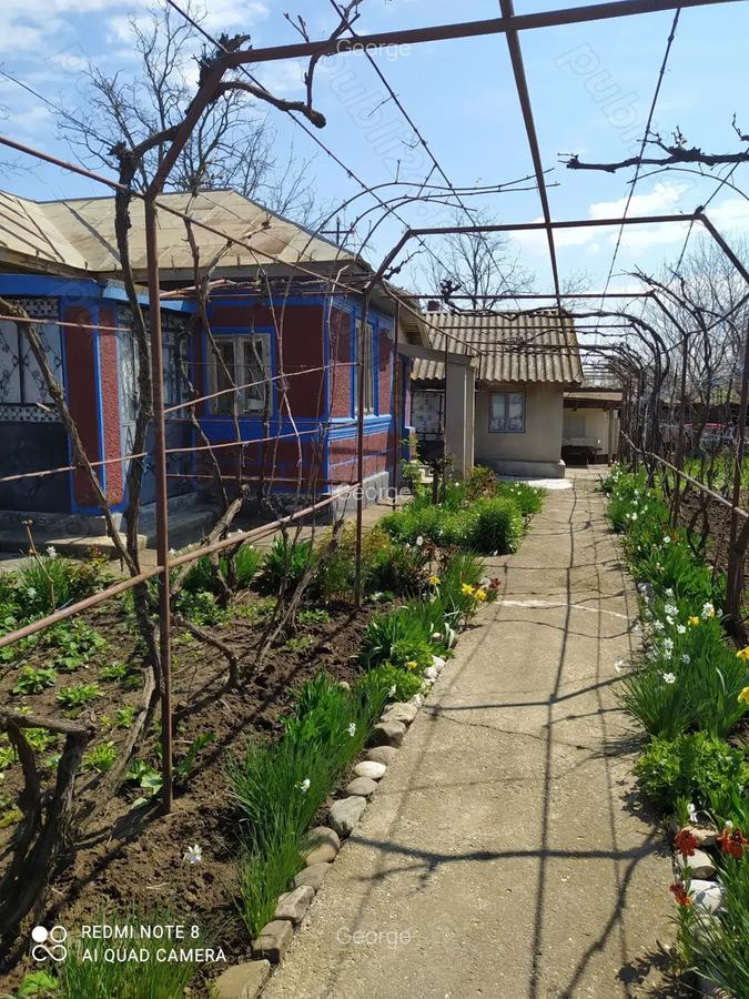 Vand casa batraneasca locuibila - 1