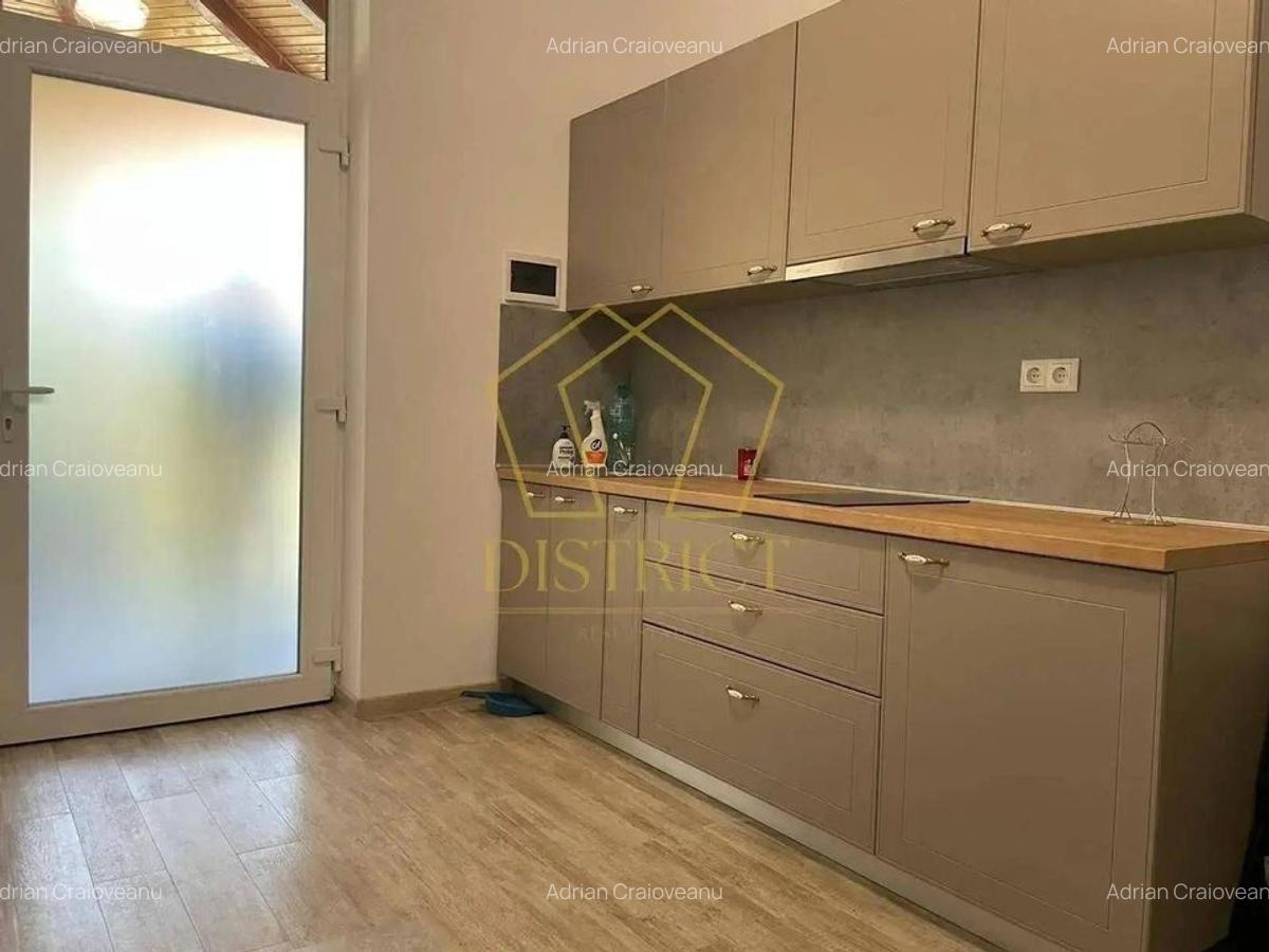 Imobil cu 3 apartamente renovate integral | Central - Piata Maria - 14