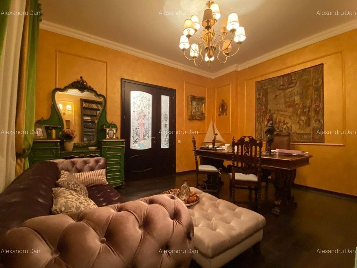 Vila individuala  de vanzare- zona Capitale - 13