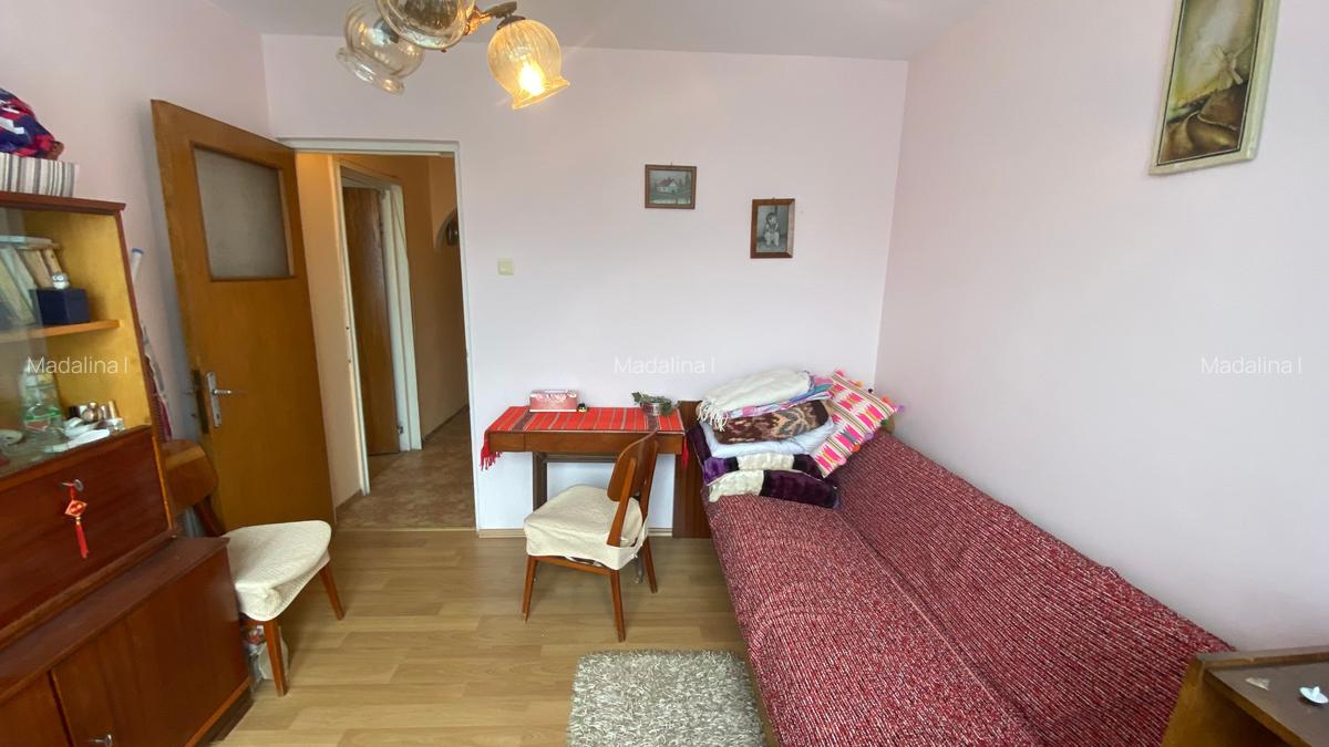 De vanzare ap cu 3 camere decomandat sector 3 - 8