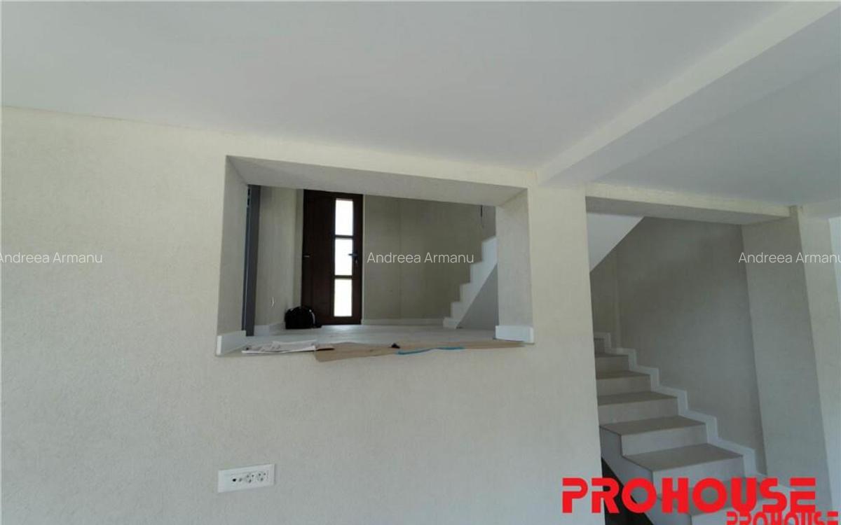 Luncani- vila noua- proiect deosebit langa padure! - 16